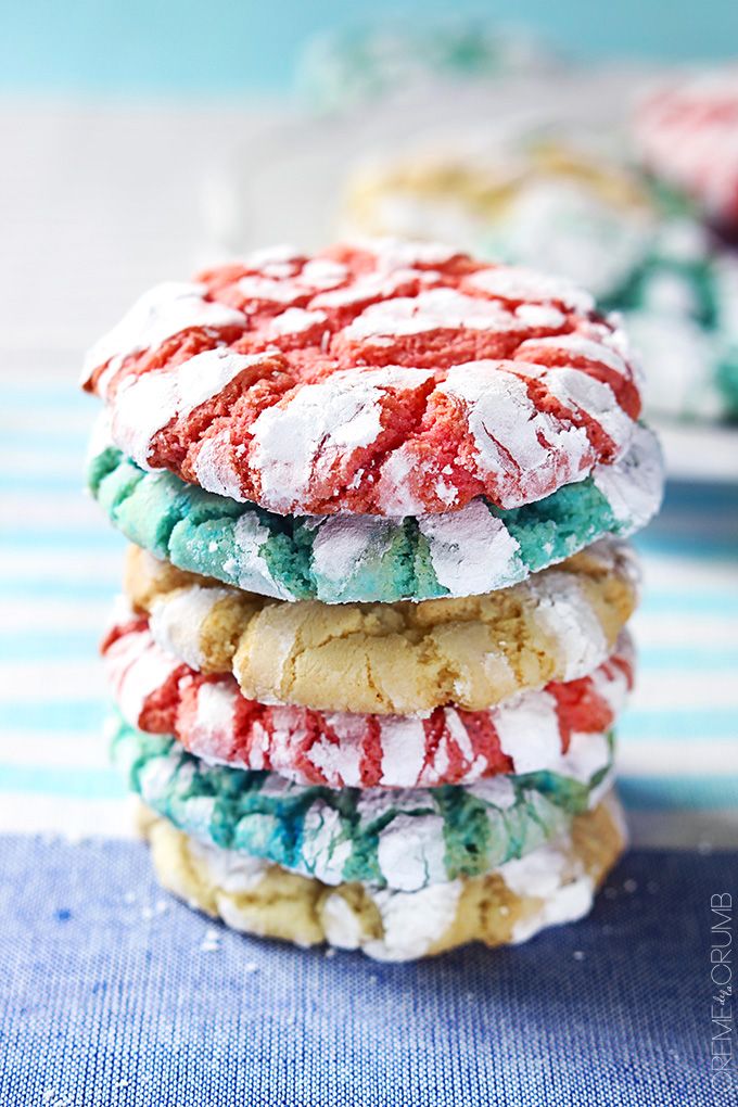 4th of July treats kids can make themselves: Red, White, and Blue Crinkle Cookies | Le Creme de la Crumb