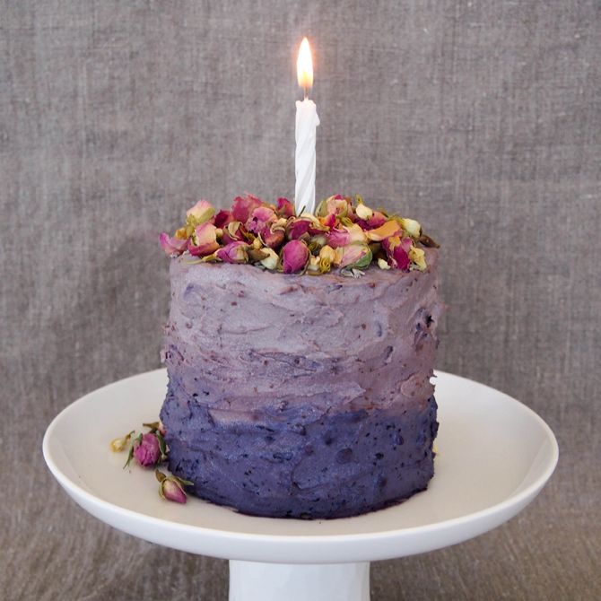 Healthy birthday smash cake recipes: Banana Birthday Cake with Blueberry Cream Frosting | Secret Squirrel Food