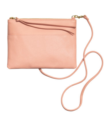 Rose quartz handbags: An affordable little clutch from H&M for under $10